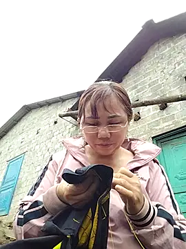 be-yeu online show from November 10, 2025, 4:17 am