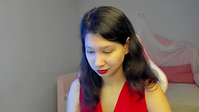 SaraDenars online show from November 21, 2025, 9:08 am