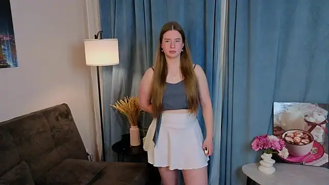 MowasaBritten online show from December 17, 2025, 3:17 pm