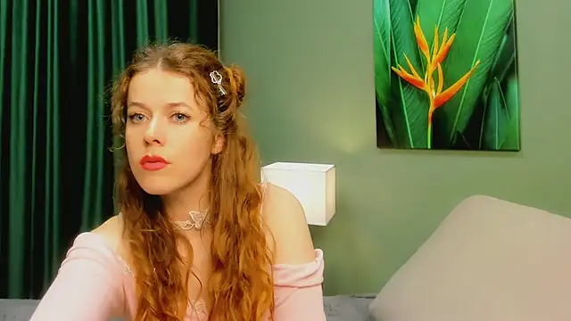 LoraWarner online show from November 17, 2025, 9:08 pm