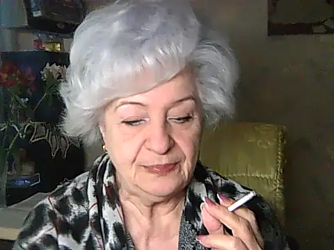 ValeriaKroww online show from April 25, 2026, 5:10 am