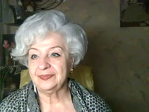 ValeriaKroww online show from April 24, 2026, 4:36 am