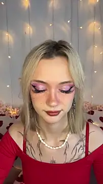 melisa diamond online show from November 24, 2025, 6:52 pm