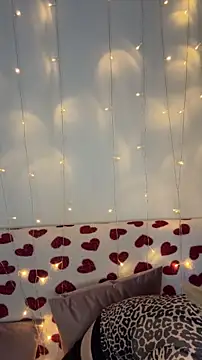 melisa diamond online show from November 26, 2025, 5:13 pm