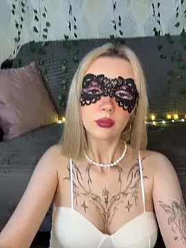 melisa diamond online show from November 8, 2025, 3:04 pm