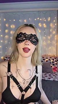 melisa diamond online show from November 14, 2025, 3:15 pm