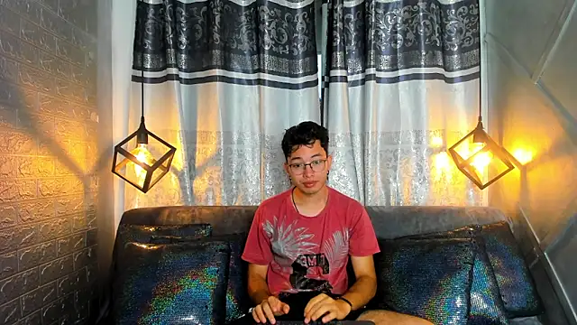 alexy re online show from December 5, 2025, 11:09 am