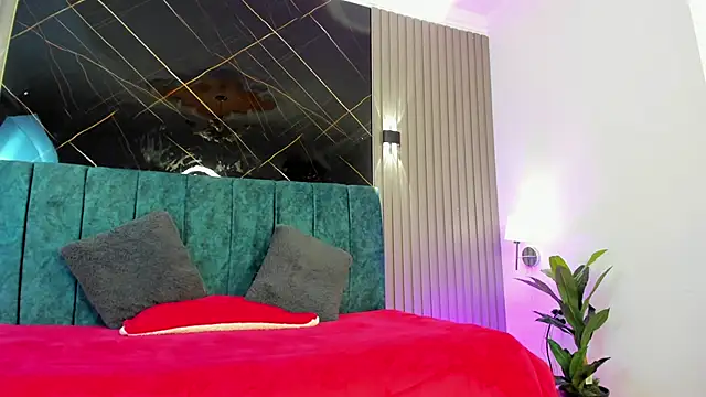 Bella Riverss online show from February 28, 2026, 7:13 pm