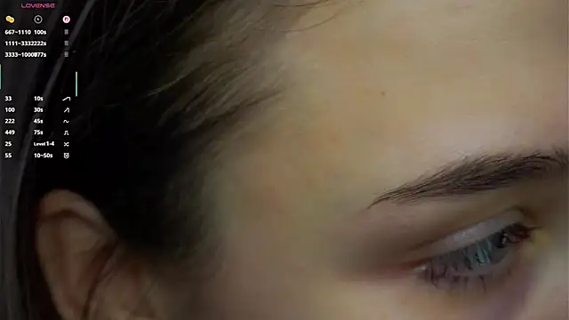 JunieTrippett online show from November 24, 2025, 7:19 am