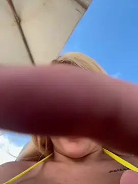 melisboa online show from February 6, 2026, 6:15 pm