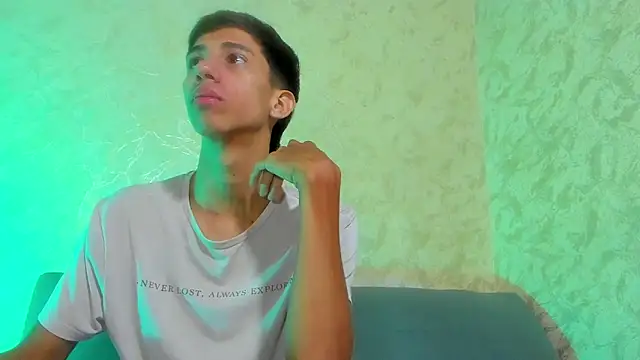 lucian davii online show from November 14, 2025, 12:20 pm