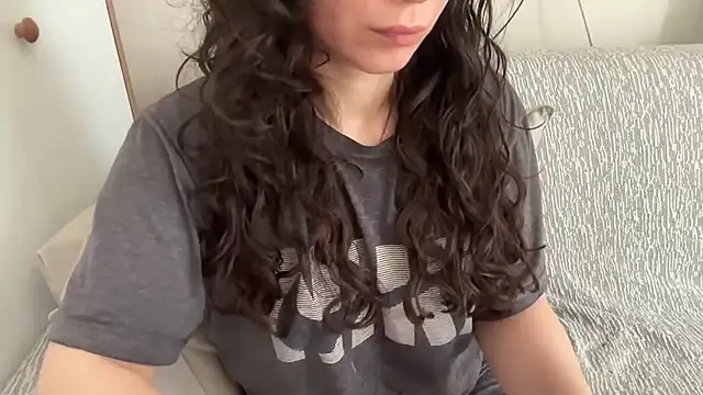 PLAYMATE6373 online show from April 18, 2026, 12:40 pm