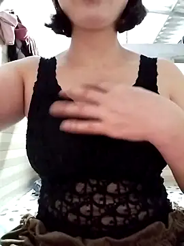 Niramiu online show from April 3, 2026, 11:00 pm