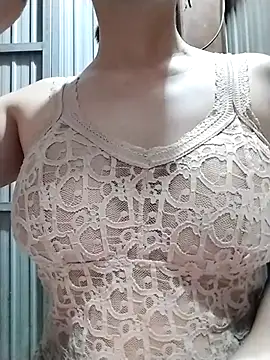 Snapshot of Niramiu chatting on March 2, 2026, 11:55 pm Niramiu online show from March 2, 2026, 11:55 pm