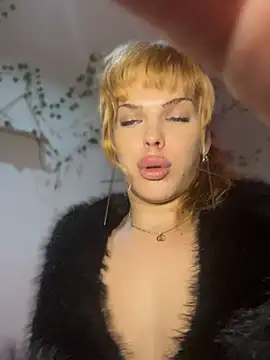 zowi101 online show from April 14, 2026, 9:53 pm