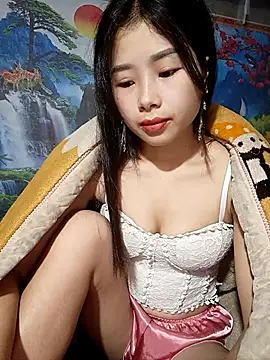 Na-na1234 online show from November 18, 2025, 1:32 am