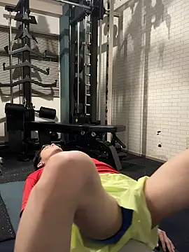 ippei0001 online show from April 20, 2026, 7:15 pm