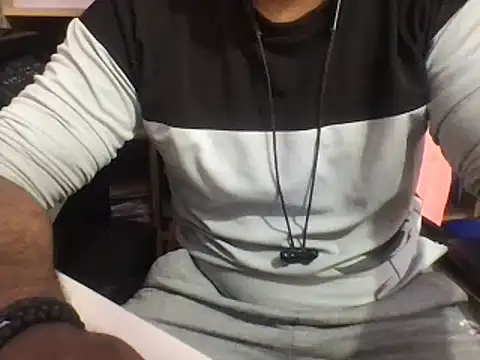 KingCobra 07 online show from April 6, 2026, 4:46 am