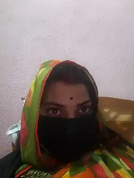 Tamanna hot online show from November 8, 2025, 2:53 pm