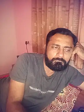 Snapshot of RubyEntity chatting on November 25, 2025, 5:46 pm RubyEntity online show from November 25, 2025, 5:46 pm