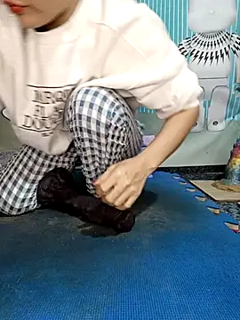 Snapshot of Beolalla chatting on November 21, 2025, 5:50 am Beolalla online show from November 21, 2025, 5:50 am