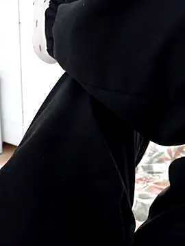 Mahsime online show from December 14, 2025, 10:54 am