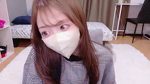 -aotan- online show from June 3, 2026, 12:06 pm