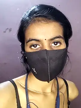 Snapshot of Thaper_Meera2 chatting on May 2, 2026, 8:47 pm Thaper Meera2 online show from May 2, 2026, 8:47 pm