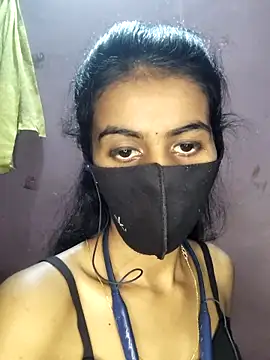 Snapshot of Thaper_Meera2 chatting on April 30, 2026, 2:35 pm Thaper Meera2 online show from April 30, 2026, 2:35 pm