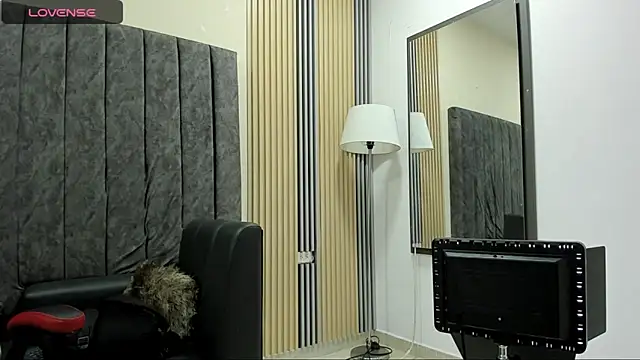 mikei banji online show from November 16, 2025, 1:05 pm