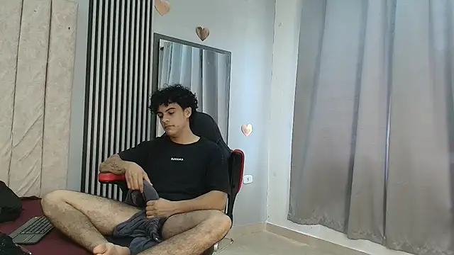 mikei banji online show from November 9, 2025, 2:32 pm