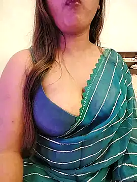 LoveLy-Soneya online show from December 21, 2025, 2:30 pm