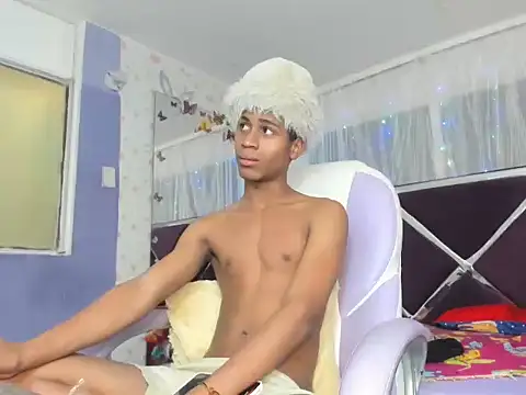 Santy bigcock 01 online show from December 22, 2025, 4:45 am