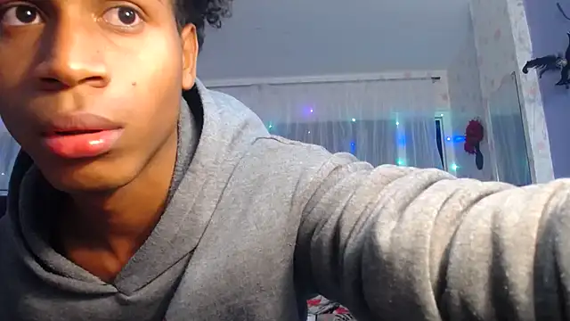 Santy bigcock 01 online show from March 29, 2026, 2:46 am