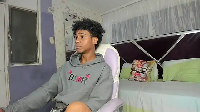 Santy bigcock 01 online show from March 24, 2026, 11:54 am