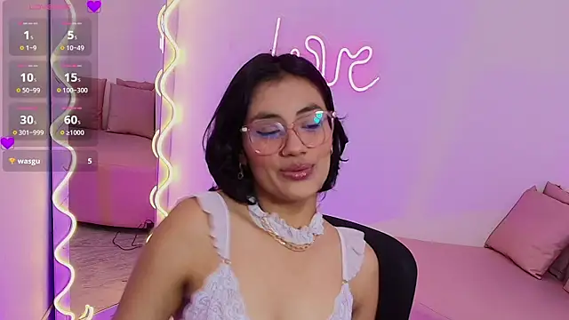 PEACHY TAY online show from January 7, 2026, 11:59 am