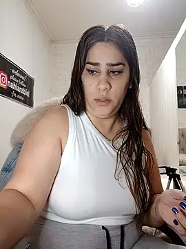 Snapshot of nahiarabiel33 chatting on July 12, 2026, 3:35 pm nahiarabiel33 online show from July 12, 2026, 3:35 pm