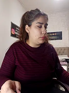 Snapshot of nahiarabiel33 chatting on July 8, 2026, 9:15 pm nahiarabiel33 online show from July 8, 2026, 9:15 pm