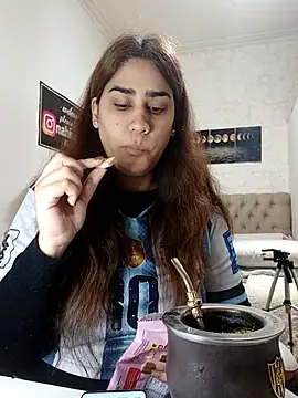 Snapshot of nahiarabiel33 chatting on July 4, 2026, 4:55 pm nahiarabiel33 online show from July 4, 2026, 4:55 pm