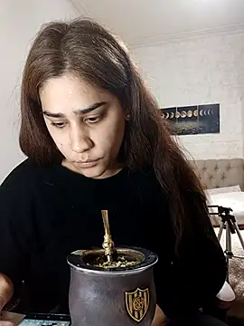 Snapshot of nahiarabiel33 chatting on June 4, 2026, 4:55 pm nahiarabiel33 online show from June 4, 2026, 4:55 pm