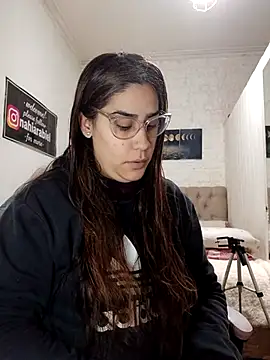 Snapshot of nahiarabiel33 chatting on June 25, 2026, 7:30 pm nahiarabiel33 online show from June 25, 2026, 7:30 pm