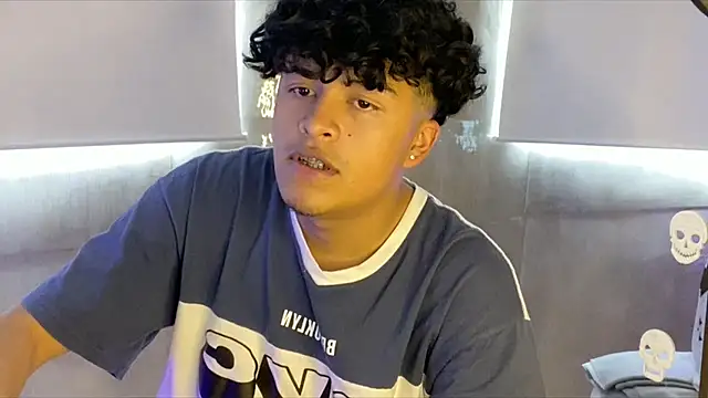 CyrusAndGrase online show from January 14, 2026, 9:51 pm