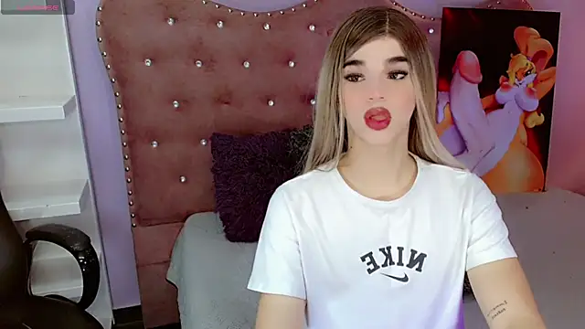 VeroniicaSmiith online show from November 15, 2025, 11:36 am