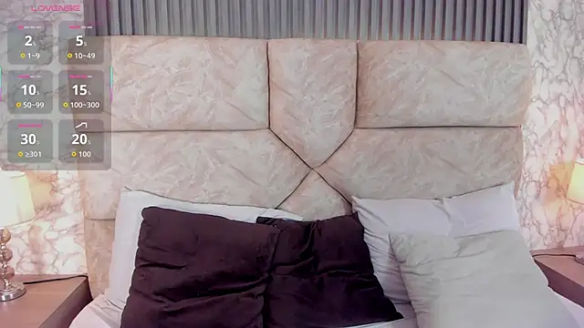 Snapshot of violett_fowlerxx chatting on November 14, 2025, 3:43 am violett fowlerxx online show from November 14, 2025, 3:43 am