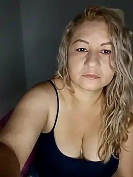 Karoline milf hot online show from November 14, 2025, 4:27 am