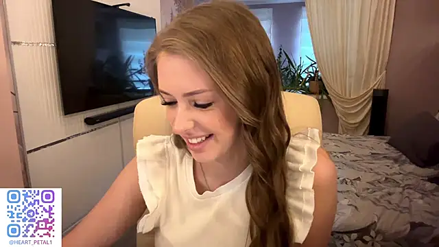 Snapshot of mona_star chatting on November 8, 2025, 9:13 am mona star online show from November 8, 2025, 9:13 am