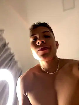 JacksonC 7 online show from November 4, 2025, 11:41 pm