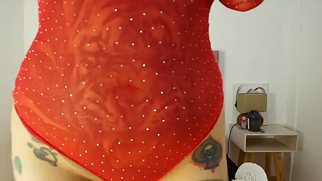 Snapshot of Bella_Hefner chatting on November 18, 2025, 12:08 pm Bella Hefner online show from November 18, 2025, 12:08 pm