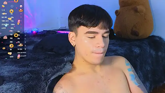 Maiicoll coleman online show from November 22, 2025, 4:06 pm