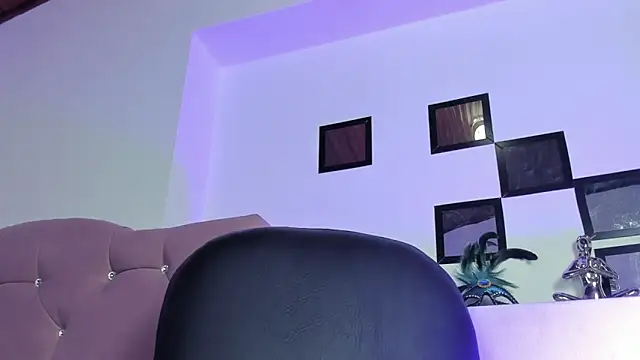 Snapshot of _Noa_Smith_ chatting on November 20, 2025, 10:16 am Noa Smith online show from November 20, 2025, 10:16 am